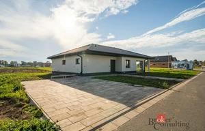 Family house for sale, 127m<sup>2</sup>, 818m<sup>2</sup> of land