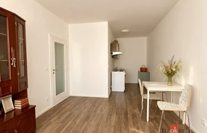 Apartment for rent, 2+kk - 1 bedroom, 61m<sup>2</sup>