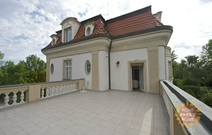 Apartment for rent, 4+1 - 3 bedrooms, 150m<sup>2</sup>
