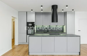 Apartment for rent, 4+kk - 3 bedrooms, 110m<sup>2</sup>