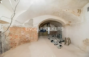 Warehouse for rent, 260m<sup>2</sup>