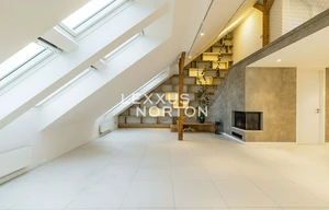 Apartment for rent, 5+kk - 4 bedrooms, 205m<sup>2</sup>