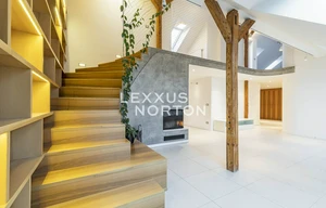 Apartment for rent, 5+kk - 4 bedrooms, 205m<sup>2</sup>
