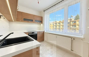 Apartment for rent, 3+1 - 2 bedrooms, 77m<sup>2</sup>