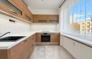 Apartment for rent, 3+1 - 2 bedrooms, 77m<sup>2</sup>
