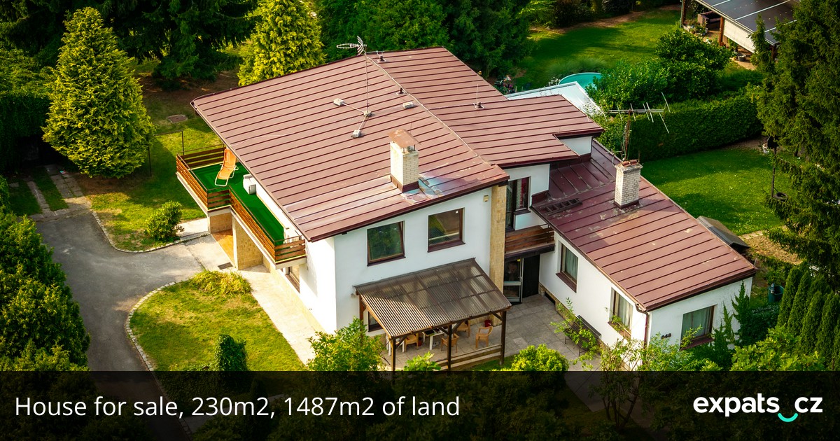 Family house for sale, 230m2, 1487m2 of land, in Úvaly, on Dobročovická ...