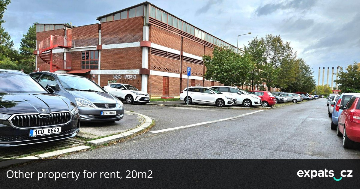 Garage Rent Advert Garage for rent, 20m2, in Prague, on Běhounkova street
