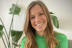 Katerina - Czech (online)