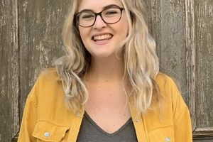 Native English Teacher (kids and adults)