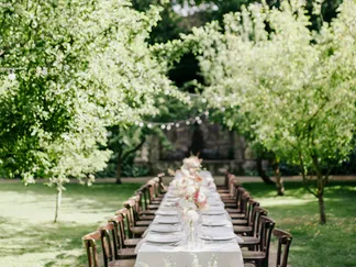 All fresco dinner at Savoia Castle, wedding organised by Eventista, Prague wedding planner