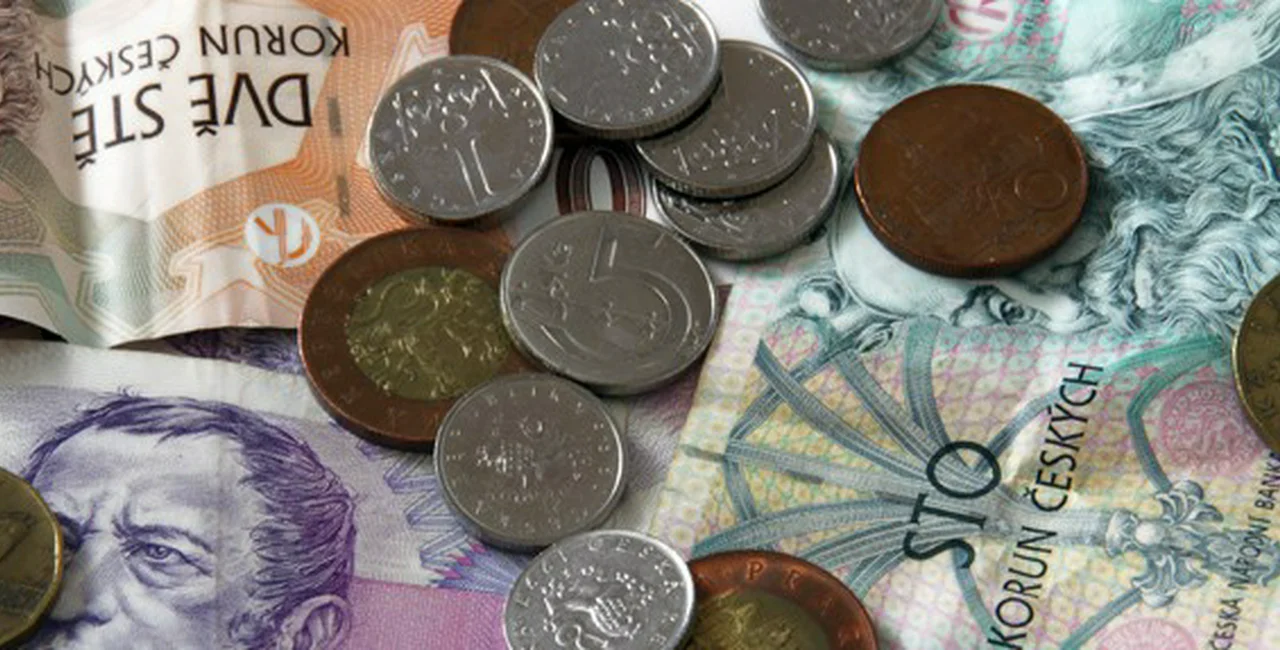 Dos and Don'ts: Money