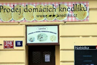 For Foodies: Knedlíky Láznička