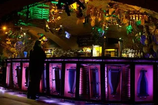 Bar Review: Cross Club