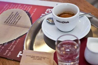 Café review: Monolok