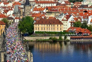 Congratulations on successfully completing the Volkswagen Prague Marathon!