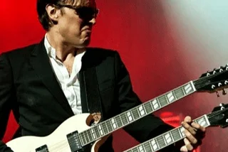 WIN: Joe Bonamassa