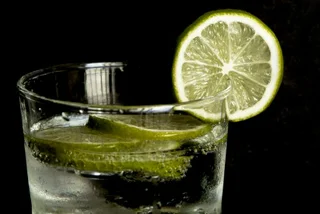 WIN: Voucher to a Cocktail & Tapas degustation