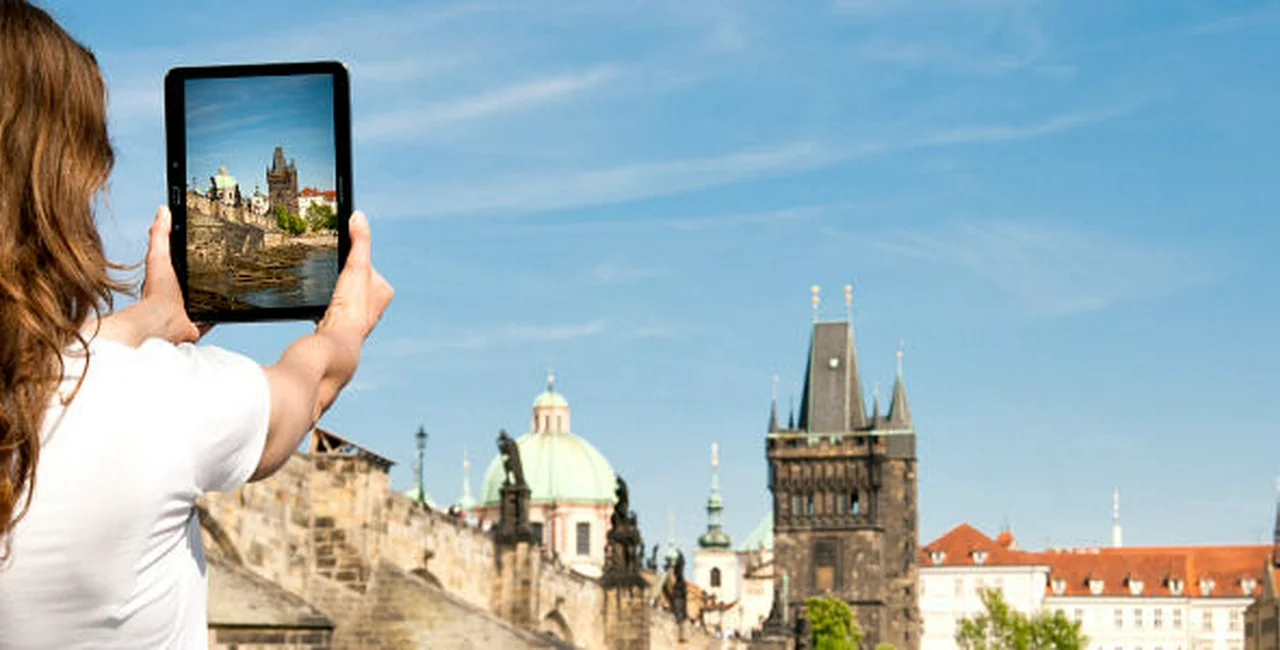 Czech Republic Sees Record Number of Tourists in 2015