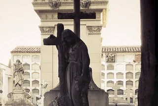 Prague Cemeteries Seek Gravediggers; Goths Need not Apply