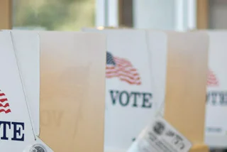 “Czechoslovakian” Poll Observers Disrupt Florida Voting Station