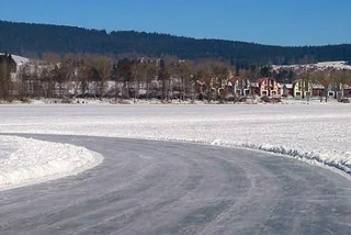World’s Largest Ice Rink in Lipno Sets another Record