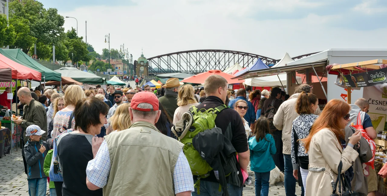 Náplavka Farmers’ Market in Prague, 2015