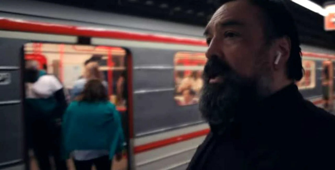 Náměstí Míru featured in an Apple Watch 5 ad. via YouTube