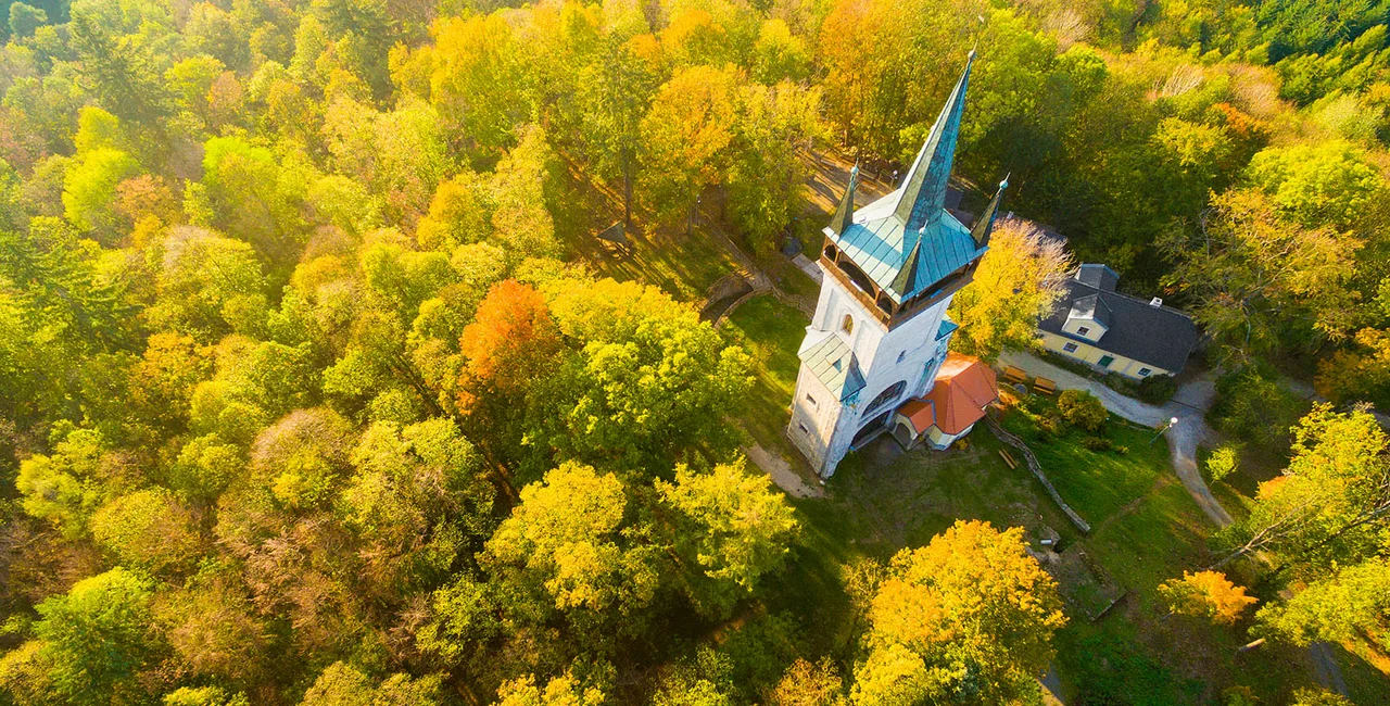 Bolfanek viewtower and St. Wolfgang cemetery chapel near Chudenice in Šumava