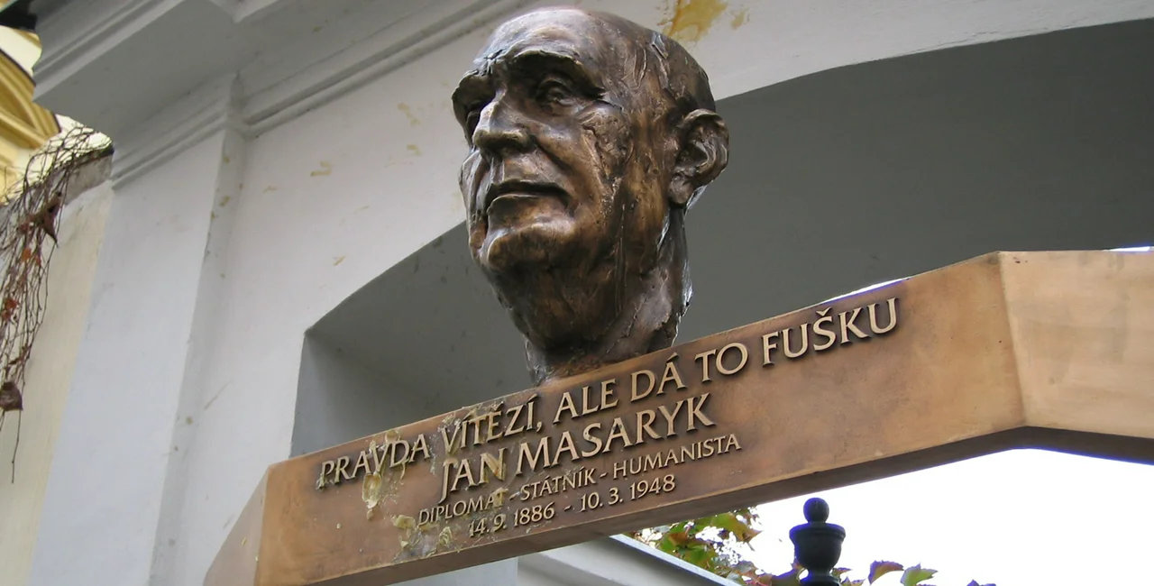 "Truth prevails, but it takes some elbow grease." Memorial to Jan Masaryk in front of Prague's Vila Osvěta via Wikimedia / Petr Kadlec