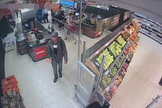 Video: Prague Police seek ‘Pistachio Phantom’ haunting Žižkov