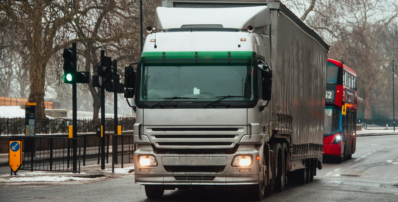 A large truck in London (illustrative photo)