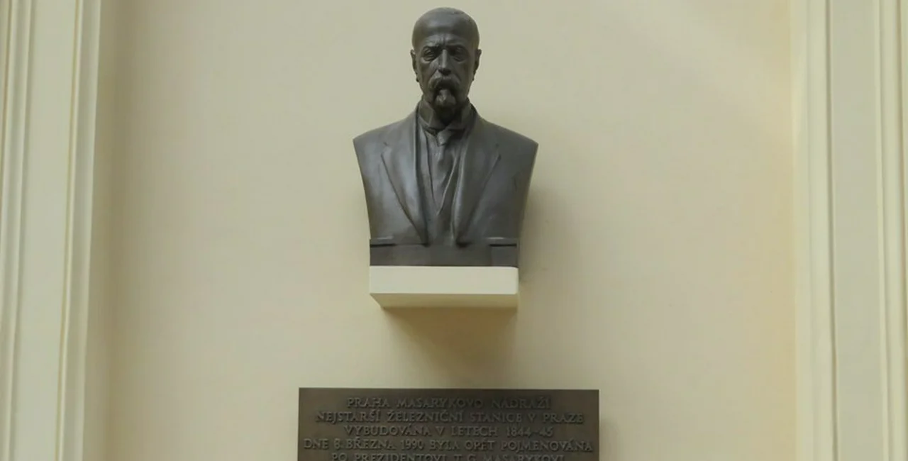 Bust of Tomáš Garrigue Masaryk at the station that bears his name. via Raymond Johnston