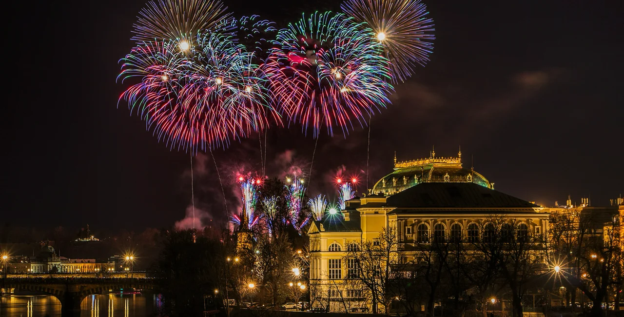 2018 New Year's fireworks above Prague (illustrative image)
