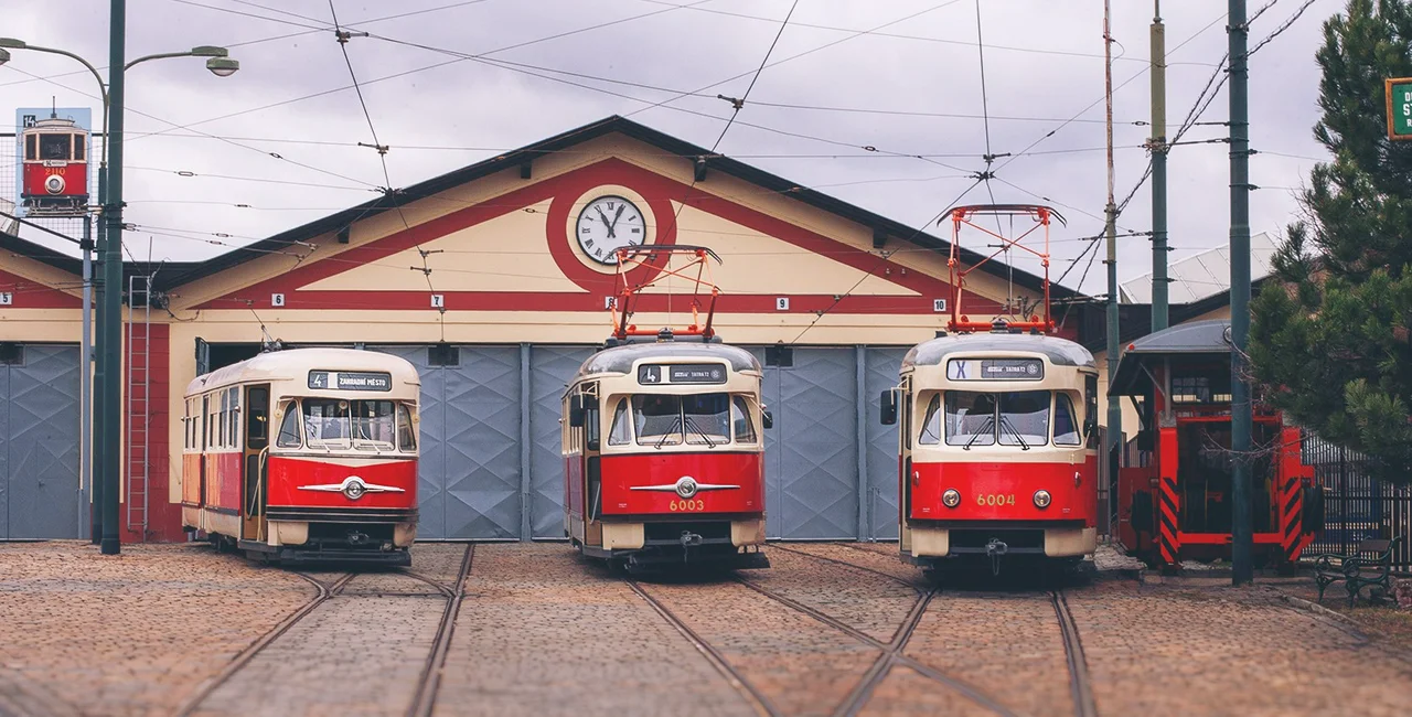 Historic T2 trams via Facebook / Pražská integrovaná doprava