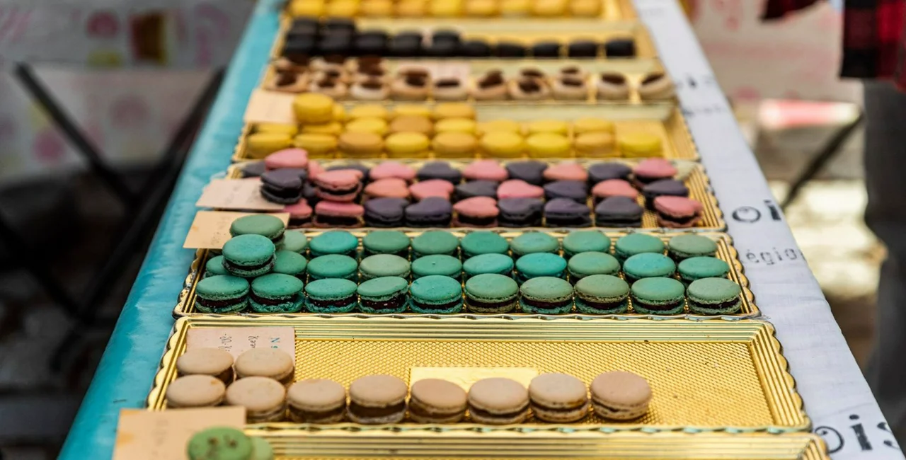 Sample gourmet confections at the Sweet Life festival this week (photo via Facebook @foodeventcz)
