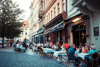 Prague 1 plans to allow some beer gardens to remain open after 22:00