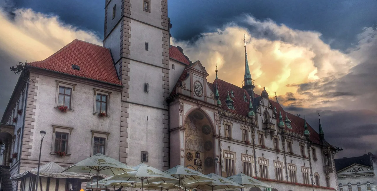 Town Hall in olomouc, Czech Republic via annajelec from Pixabay 