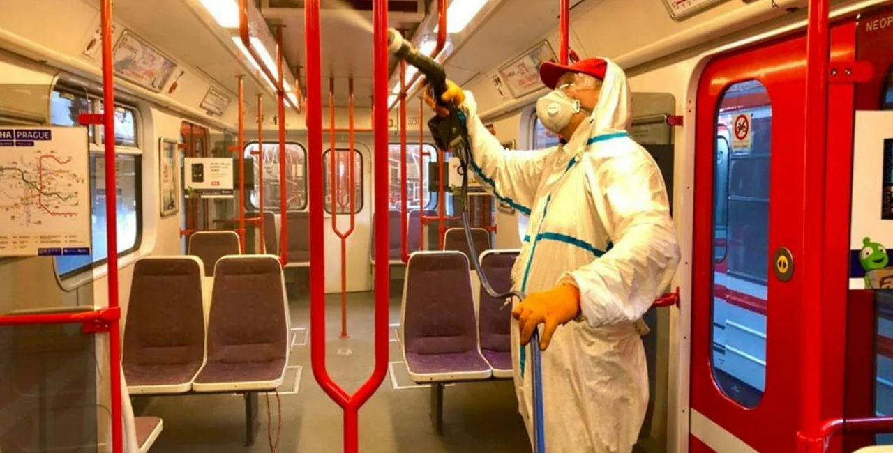 Antiviral coating being applied to a metro car / via Praha.EU