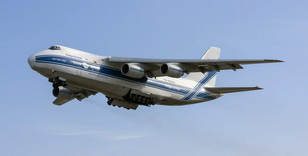 Antonov An-124-100 Ruslan via iStock / GordZam