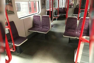 Prague transit is testing a new metro seating layout, but few people see it