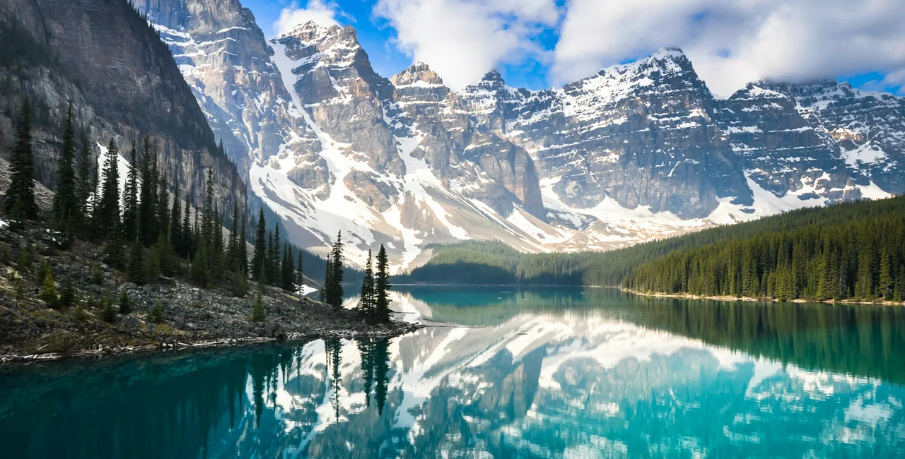 Canada's Rocky Mountains via iStock / AlbertoLoyo; Canada is one of the eight countries from which the Czech Republic will allow restriction-free travel as of July 1