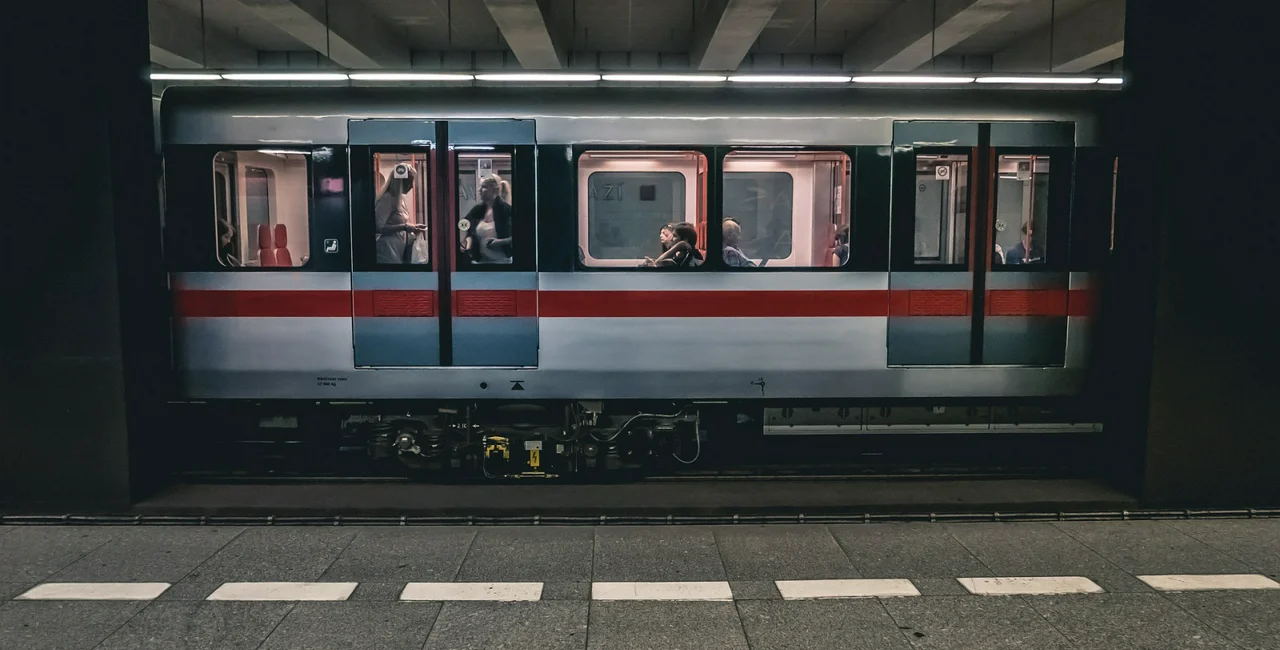 Image by <a href="https://pixabay.com/users/piviso-4138688/?utm_source=link-attribution&amp;utm_medium=referral&amp;utm_campaign=image&amp;utm_content=2663056">piviso</a> from <a href="https://pixabay.com/?utm_source=link-attribution&amp;utm_medium=referral&amp;utm_campaign=image&amp;utm_content=2663056">Pixabay</a>