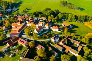 12 scenic commuter villages outside of Prague for those ready to leave the city behind