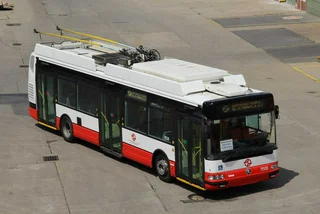 Škoda 24 Tr Irisbus / via DPP