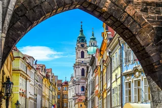 Slovak Foreign Ministry advises its citizens against visiting Prague due to COVID-19 risk