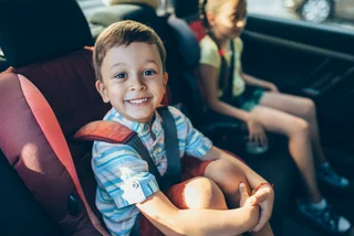 Prague's kid-friendliest taxi service ties shoes, zips up coats, and gets car seats right