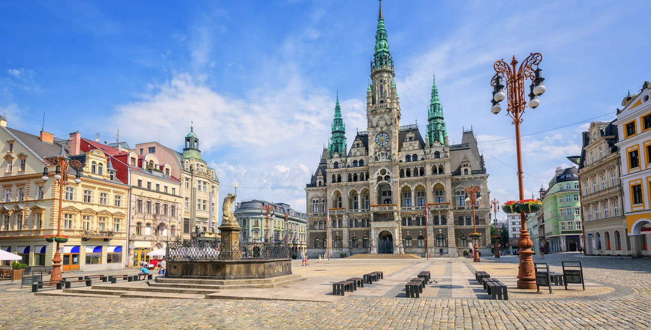 Gothic town hall and the spatious central square in Liberec, Czech Republic (photo / iStock - Xantana)
