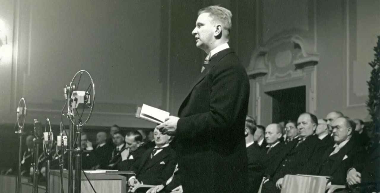 Jan Antonín Bat'a speaks during his graduation at Brno Technical University in 1938 via Twitter / BUT Archive