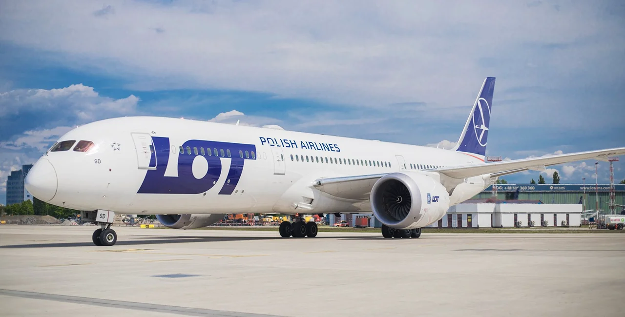 LOT Polish Airlines plane in Warsaw via Facebook / LOT Polish Airlines