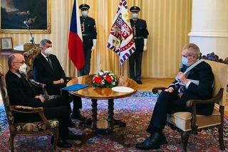 Czech Health Minister Jan Blatný and Prime Minister Andrej Babiš meet with President Miloš Zeman on October 29 via Twitter / Jiří Ovčáček